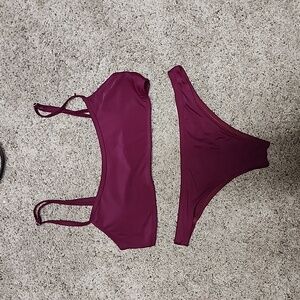 Burgundy Bikini M